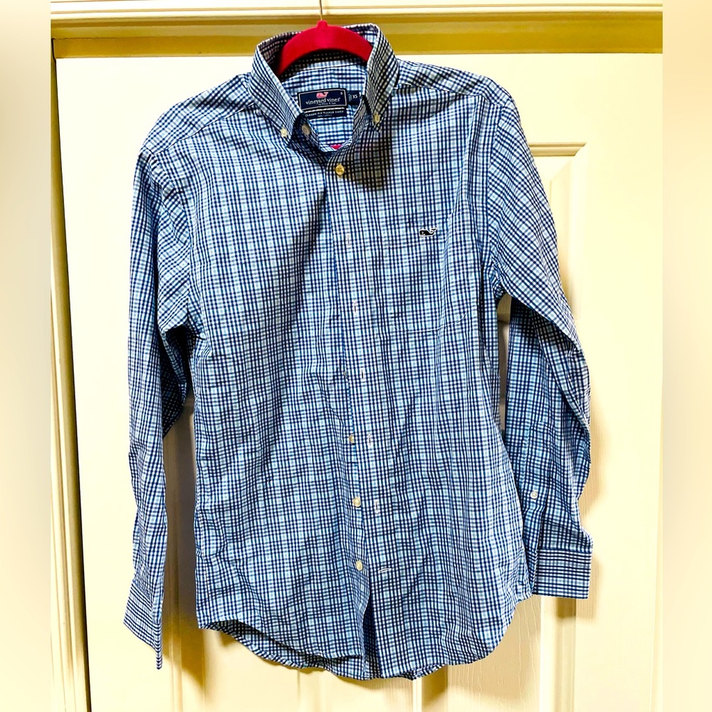 Mens XS Vineyard Vines Button down shirt